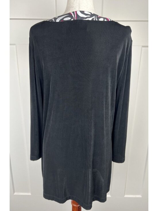 Chico’s Travelers Tunic Top Size 3 Black 3/4 Bell Sleeve Stretch Travel Blouse - Picture 5 of 8